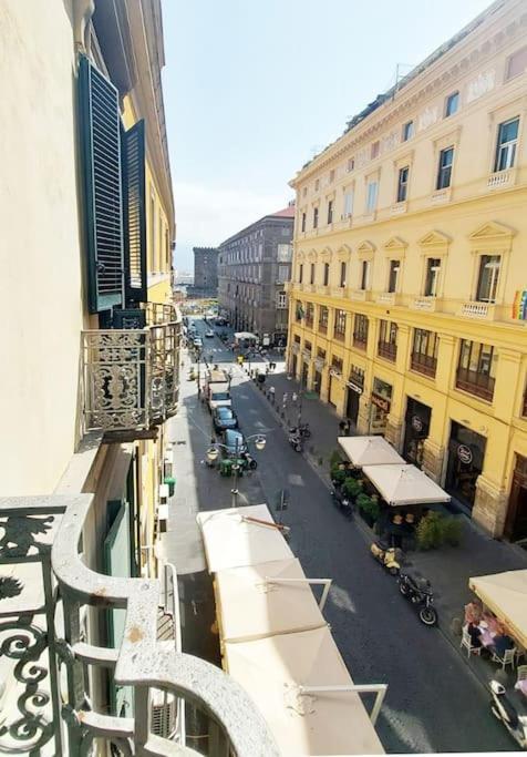 Maison In Centro Naples Exterior photo