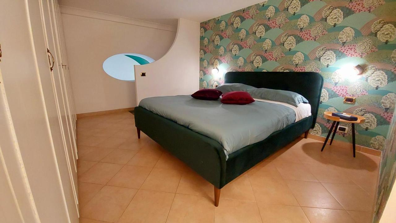 Maison In Centro Naples Exterior photo